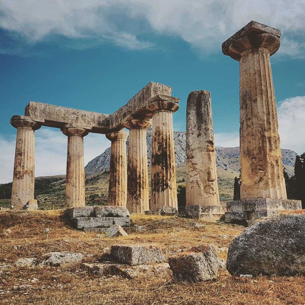 Tempat Menarik yang Bisa Kamu Temukan di Kota Kuno Korintus Yunani