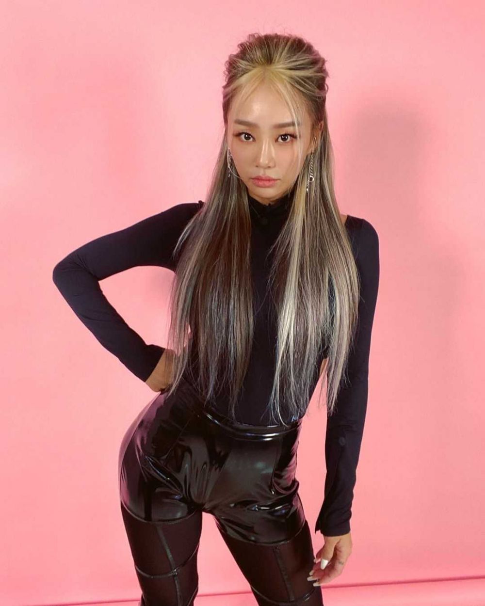 9 Artis Perempuan yang Mendobrak Standar Kecantikan Korea