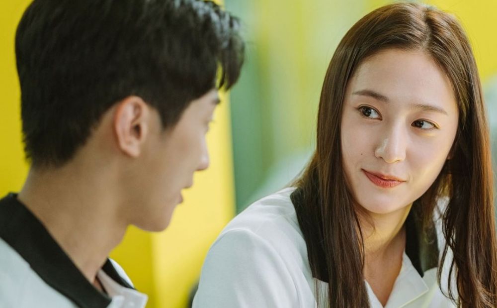 10 Kemesraan Krystal Dan Jung Jinyoung Di Police University