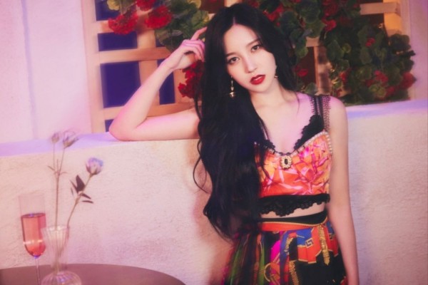 Bakal Comeback, 9 Fancam Terpopuler Mina TWICE yang Mengagumkan!