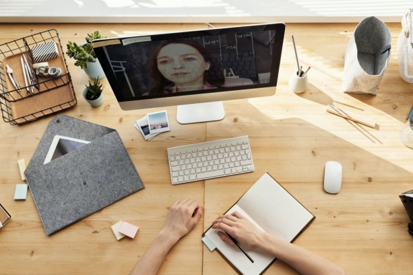5 Dosbing Online yang Bikin Skripsi Cepat Kelar, Patut Ditonton!