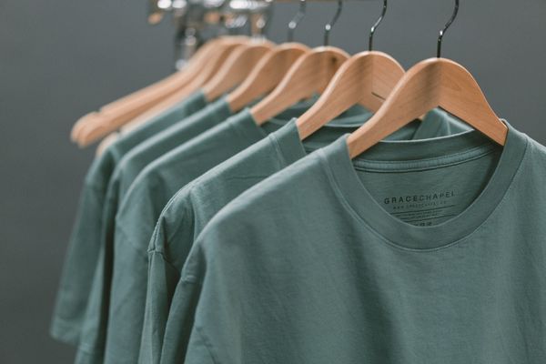 5 Perbedaan Bahan Kaus Cotton Combed 24s dan 30s