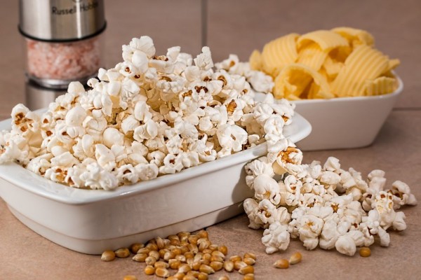 5 Kreasi Popcorn Keju untuk Teman Nonton yang Lebih Variatif