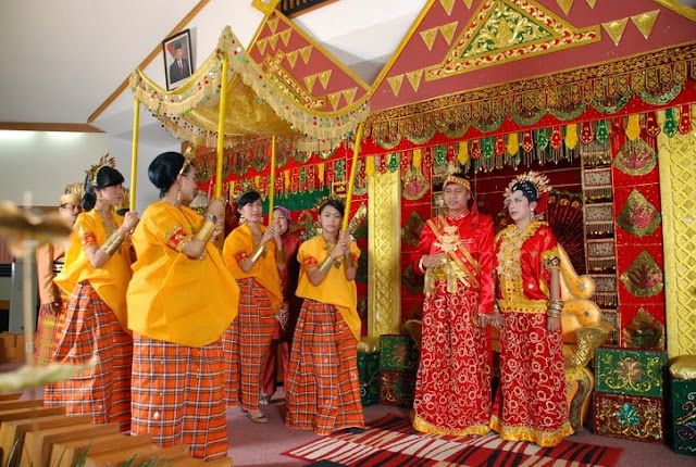 Mengenal Baju Bodo, Busana Adat Tradisional Bugis-Makassar