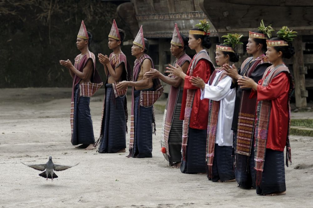 Fakta-fakta Tentang Upacara Adat Mangongkal Holi di Batak Toba