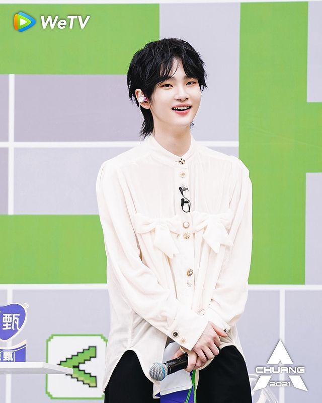 10 Fakta Zhou Zhennan, Idol CPop Muda Mantan Trainee JYP