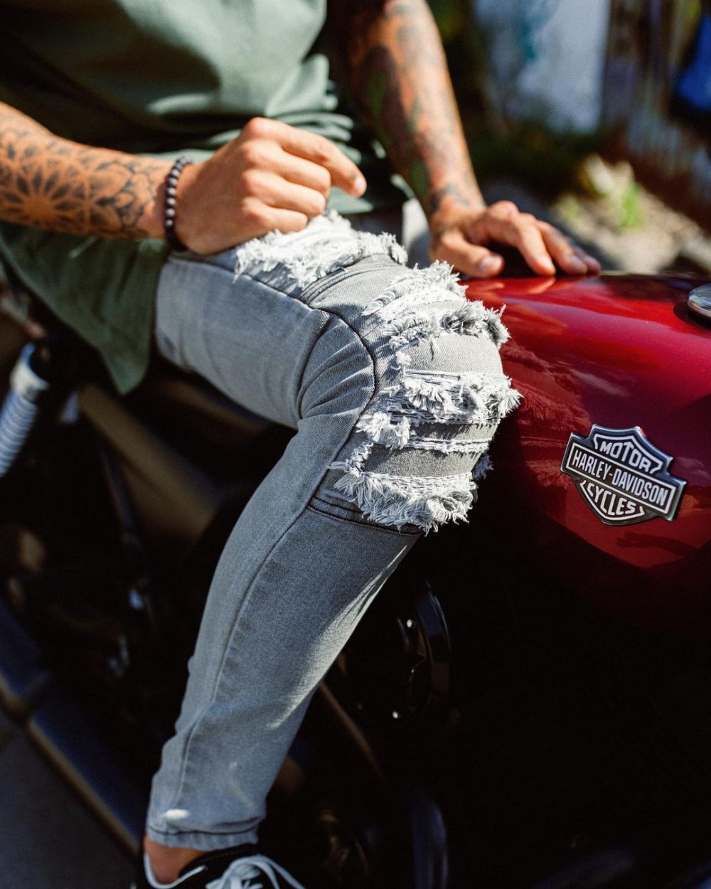 Ripped sale jeans brands