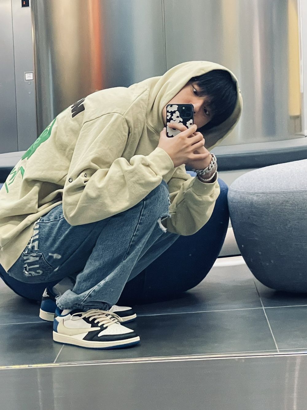 10 Idol KPop Generasi Keempat Paling Tinggi