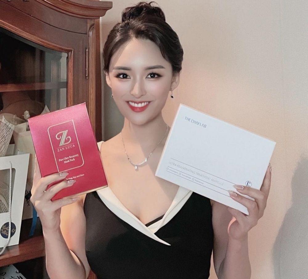 9 Pesona Jisu Kim, Miss Universe Korea 2021