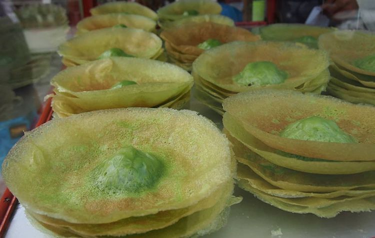 10 Fakta Kue Ape, Jajanan Legendaris Betawi yang Unik dan Nikmat