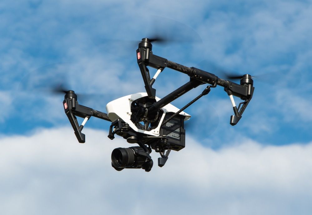 Wow, Peneliti UNAIR Buat Drone Hibrida Pemadam Kebakaran