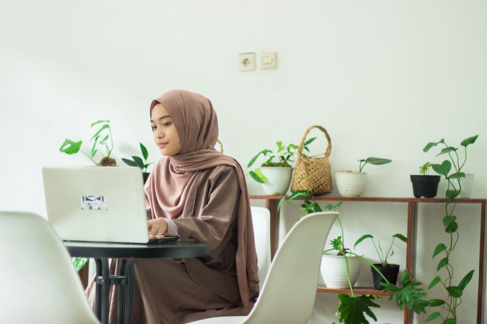 5 Ciri Wanita Muslim Kriteria Calon Istri Idaman, Kamu Salah Satunya?