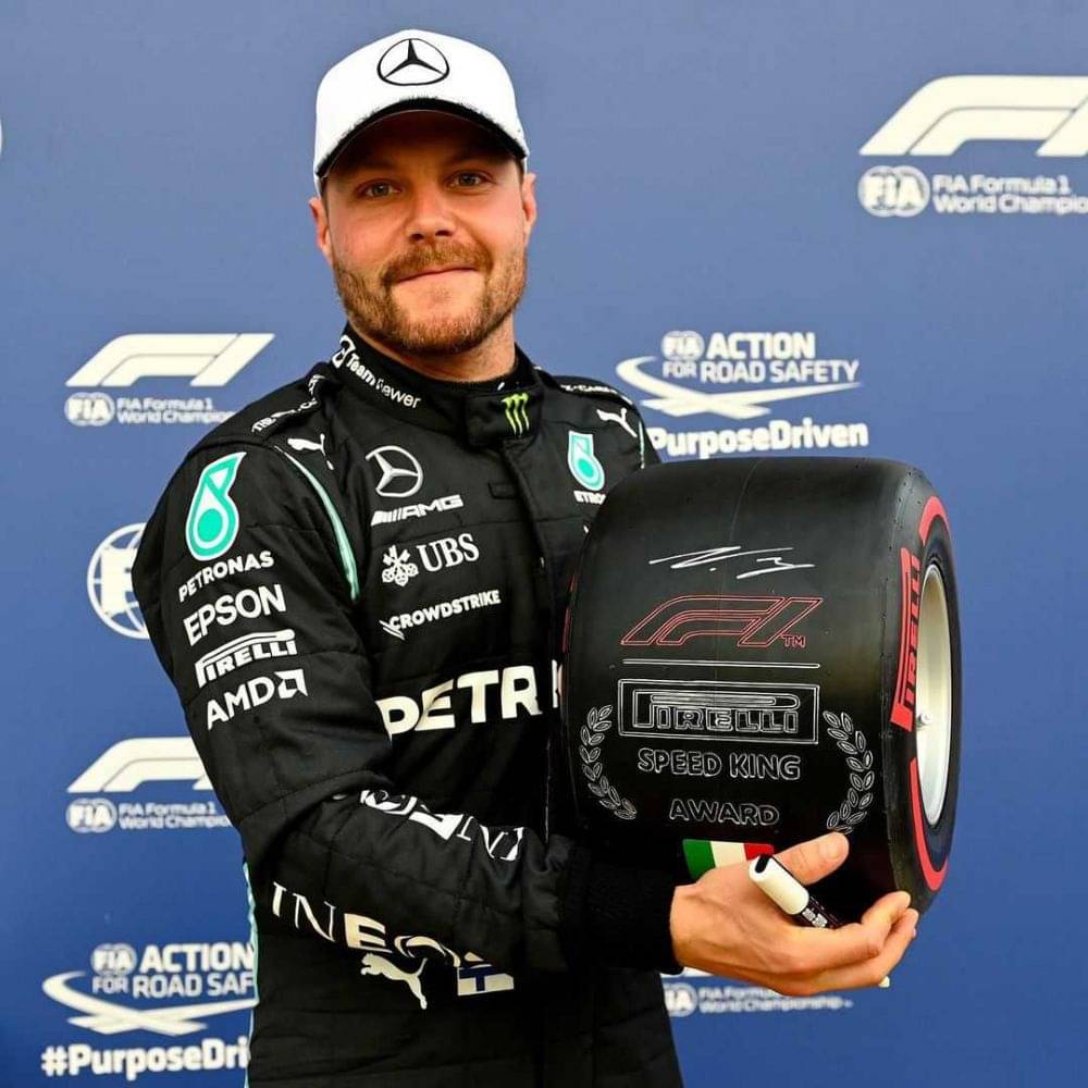 10 Potret Valtteri Bottas, Pembalap Mercedes Juarai GP Turki