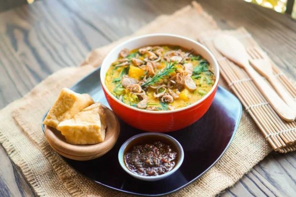 9 Bubur Khas Indonesia, Pas Jadi Menu Sarapan, nih!