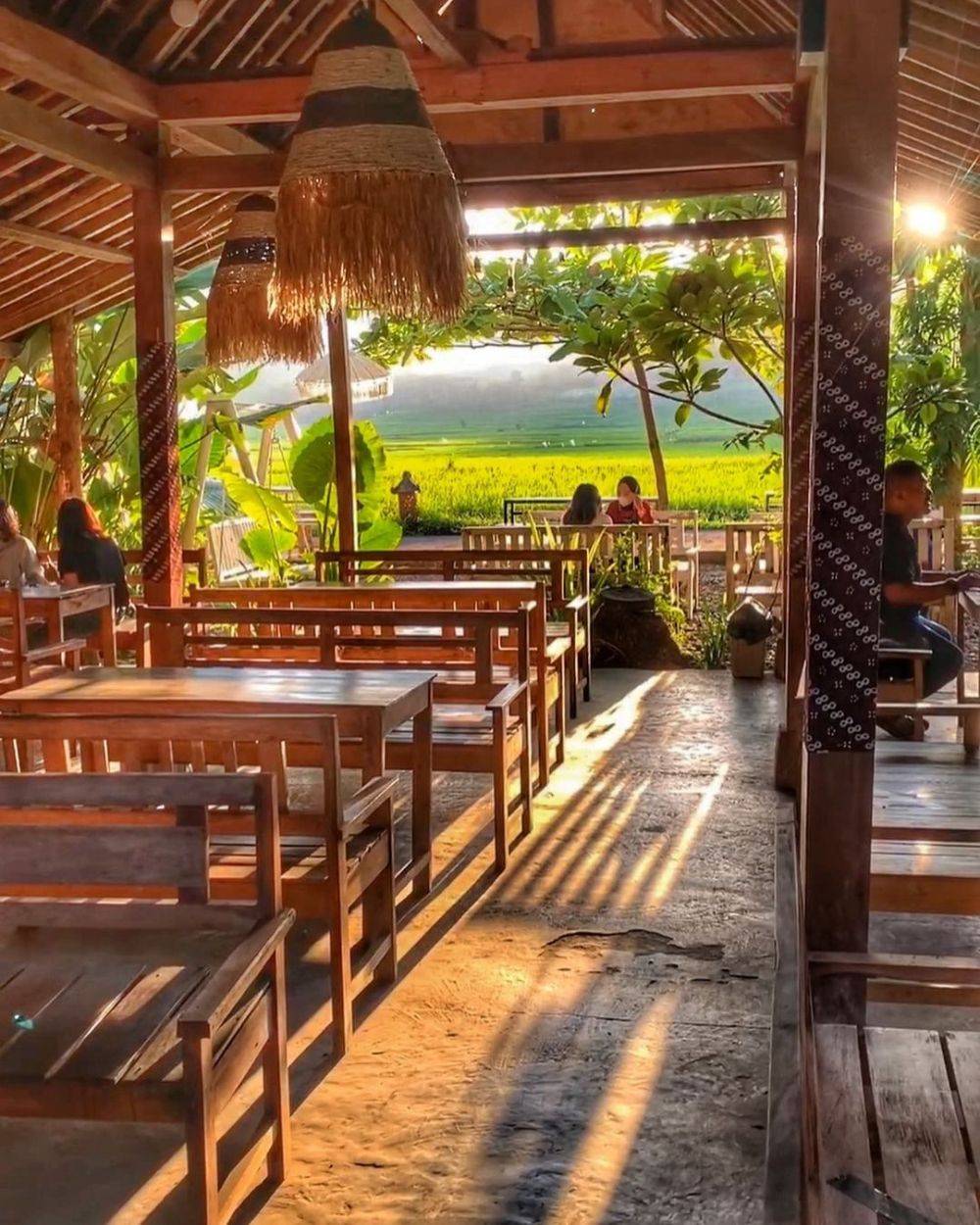 Tempat Ngopi Cantik Di Jogja Dengan Nuansa Alam