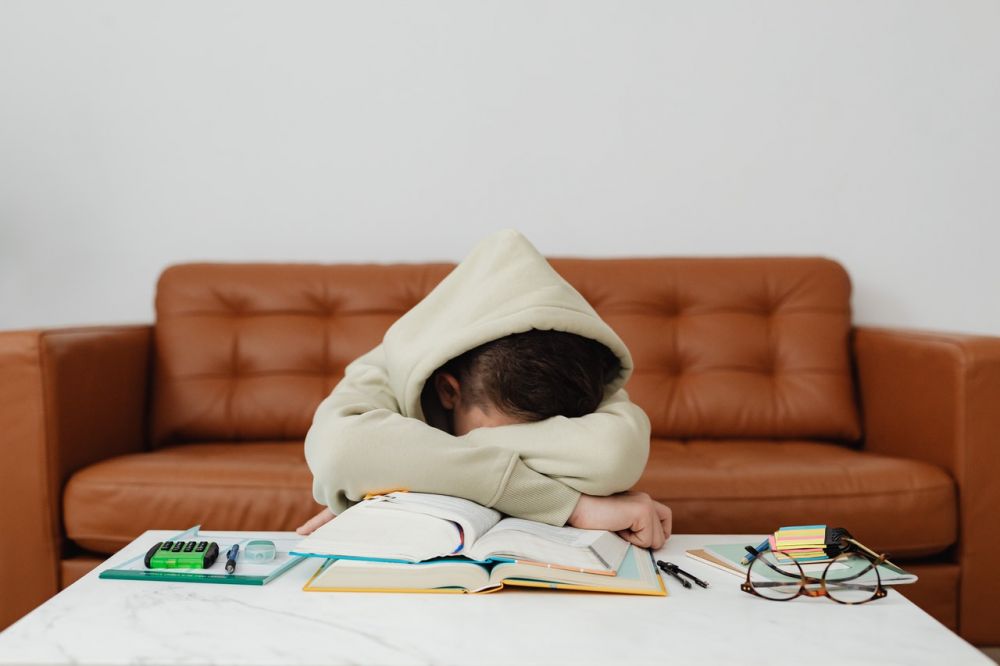 5 Tanda Kamu Mengalami Academic Burnout, Susah Konsentrasi?