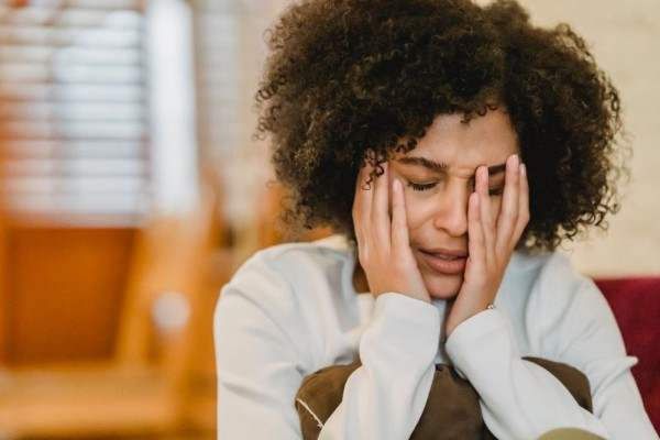 5 Kebiasaan yang Bikin Mental Makin Rapuh, Hindari Overthinking!