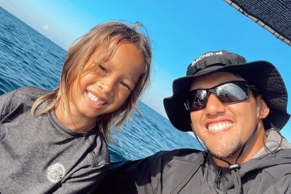9 Potret Pesepak Bola Ternama Tanah Air dan Buah Hati, Papa Idola!