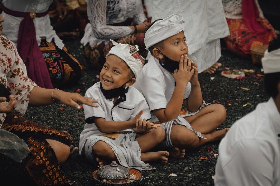 5 Alasan Sederhana Mengapa Kesopanan Tidak Boleh Hilang dari Indonesia