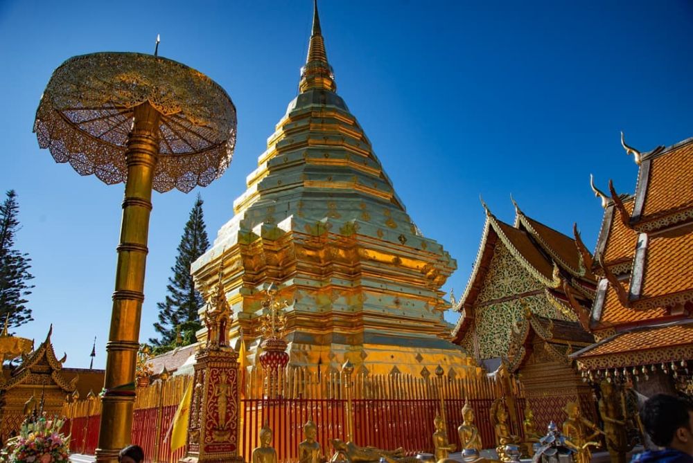 10 Kuil Indah di Thailand dengan Arsitektur Menawan, Estetik!