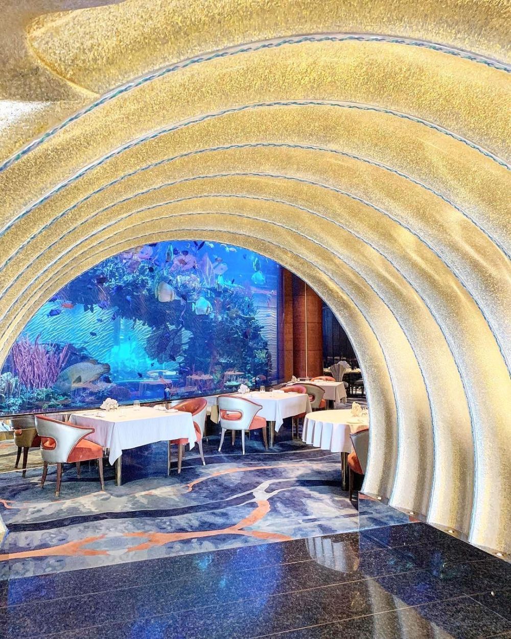 8 Restoran Paling Mewah dan Glamor di Dubai, Makan Jadi Berkesan!