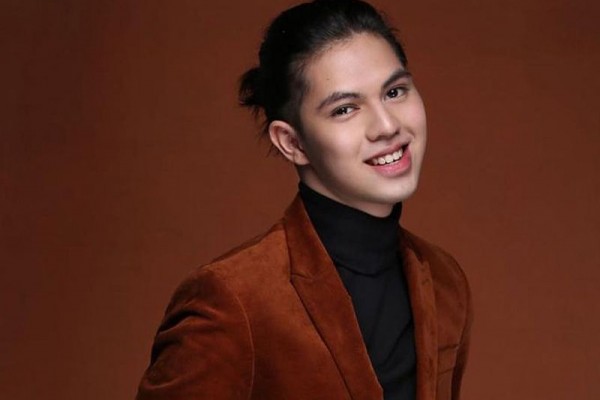 Main di Terpaksa Menikahi Tuan Muda, 10 Potret Keren Agoye Mahendra!