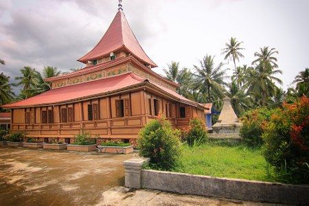 5 Masjid Terindah dan Tertua di Sumatera Barat yang Wajib Dikunjungi