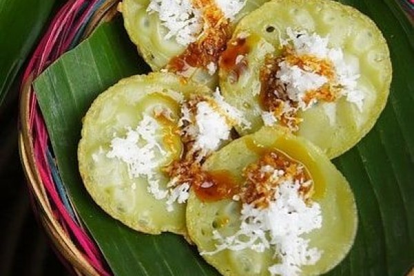 Resep Sederhana Membuat Laklak, Jajanan Tradisional Khas Bali