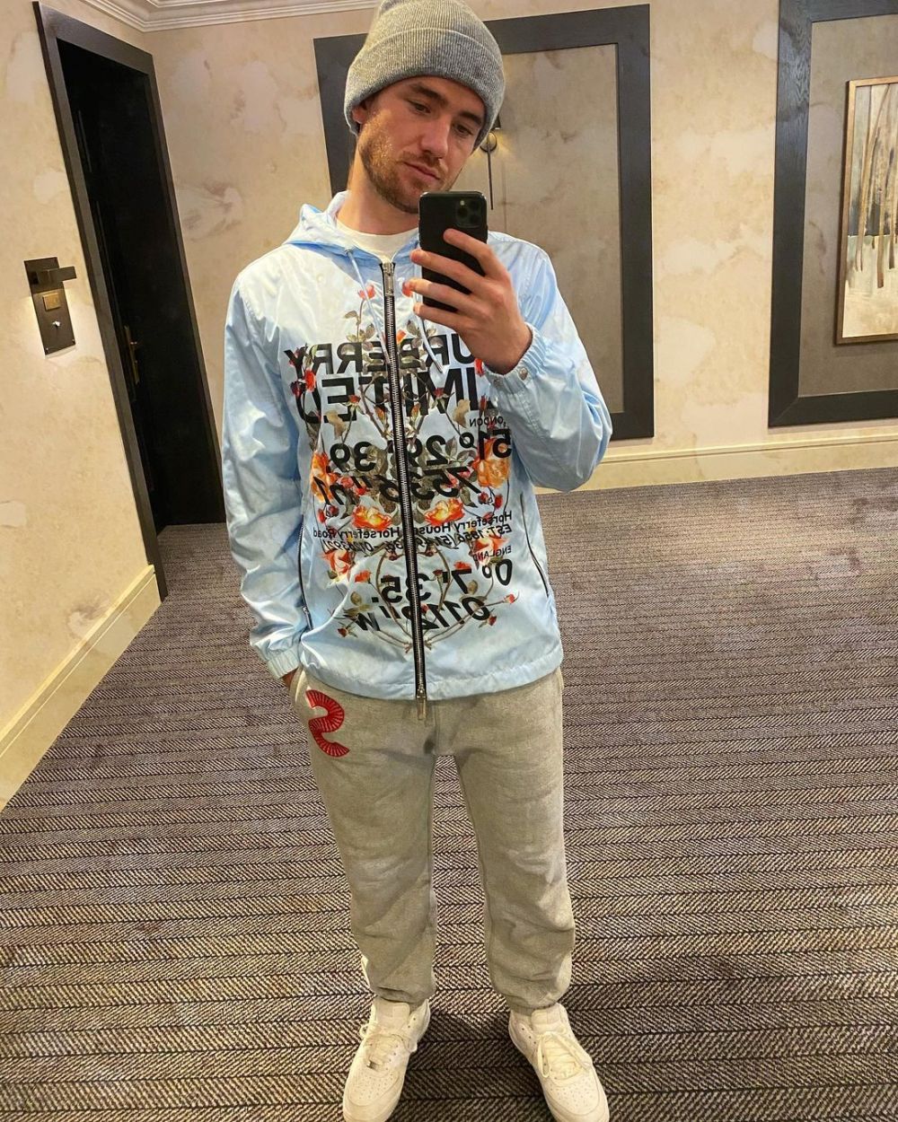 9 Ide OOTD Swag ala Ben Chilwell, Bek Chelsea yang Stylish