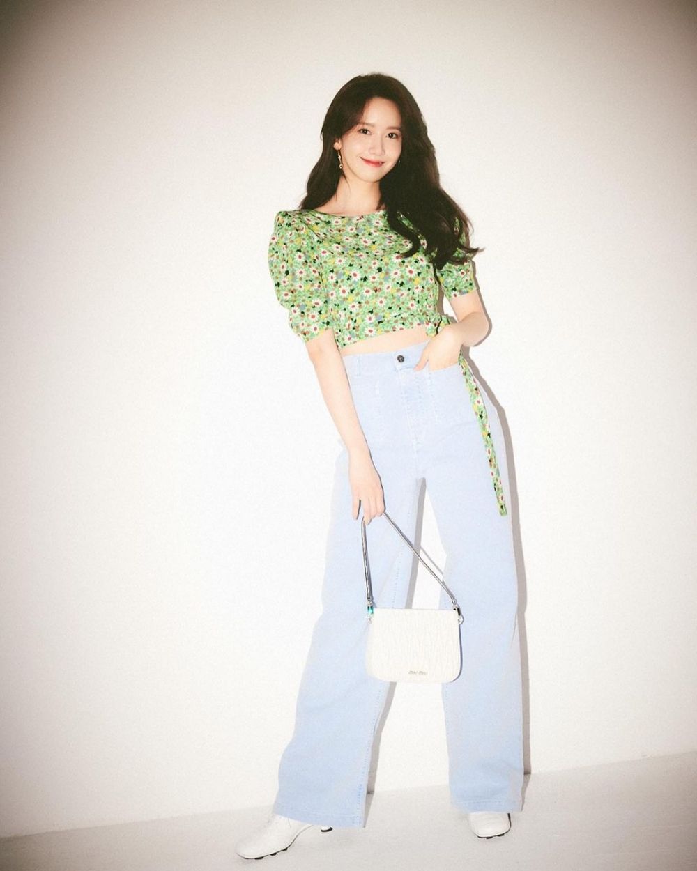 9 Mix and Match Jeans Ala Yoona SNSD, Cocok Buat Nongkrong