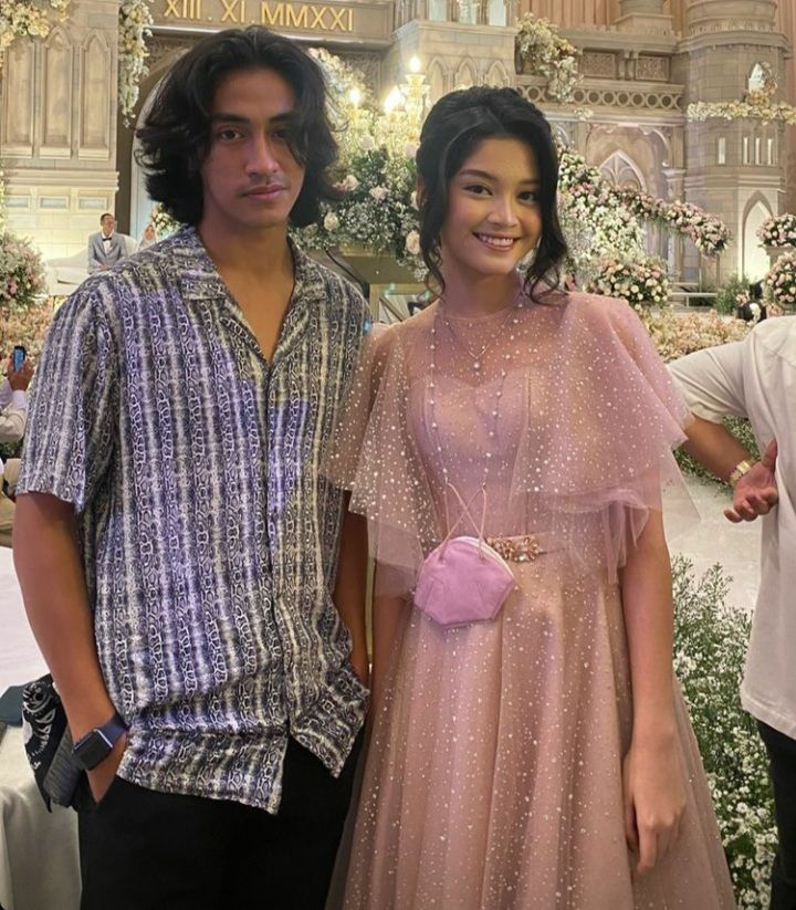 Undangan Ria Ricis Gaya Tamu Undangan Pria di Resepsi Ria Ricis dan Teuku Ryan