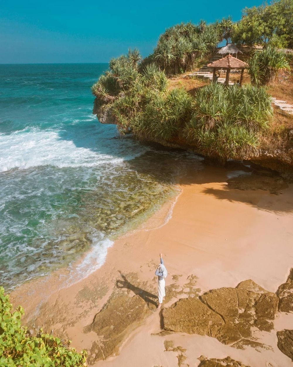 5 Pantai Mungil di Yogyakarta dengan Keindahan bak Surga