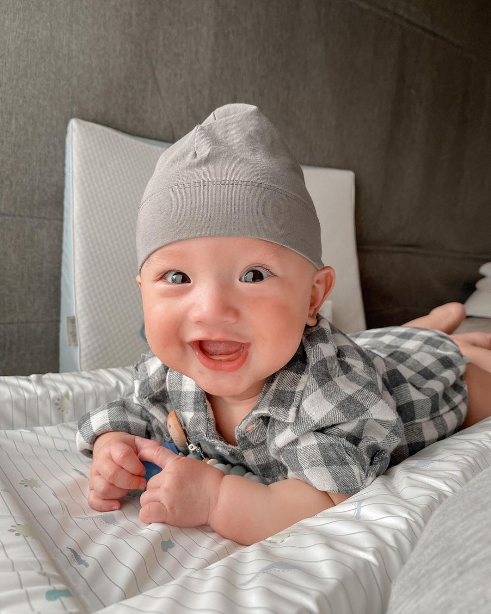 10 Potret Ceria Baby Anzel, Anak Audi Marissa yang Murah Senyum 