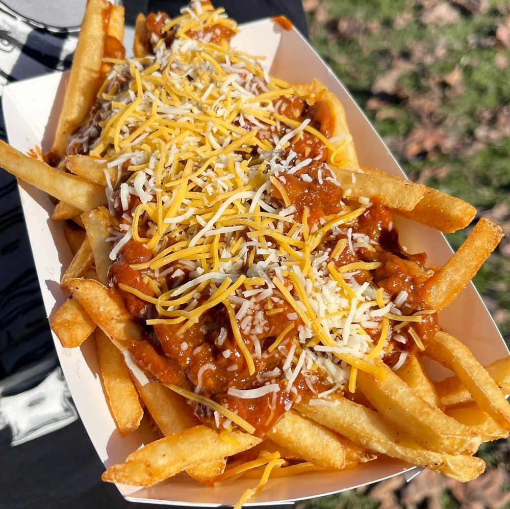 Чили чиз Фрай. Chili Cheese Fries. Chili Cheese.