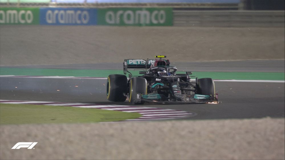 Valtteri Bottas Sebut Mobilnya Berbeda dari Lewis Hamilton di GP Qatar