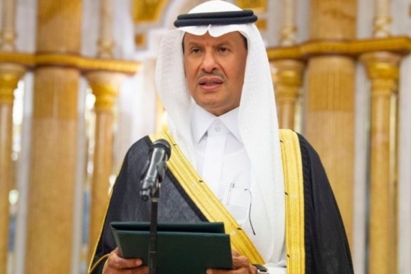 Arab Saudi-Irak Teken Perjanjian Kerja Sama Energi Listrik