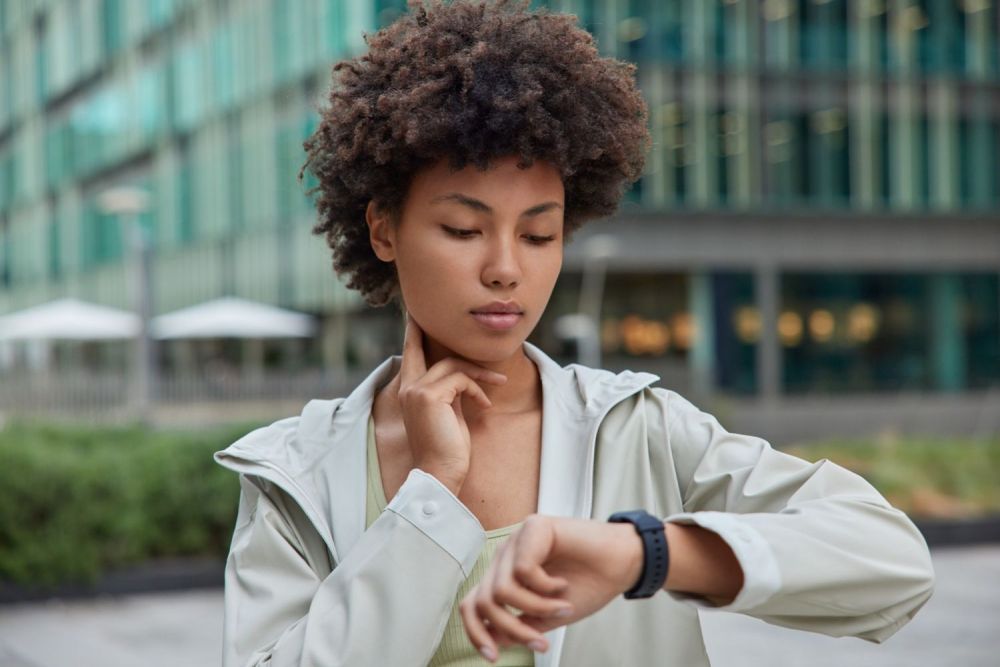 5 Manfaat Smartwatch bagi Kesehatan, Bisa Kontrol Berat Badan