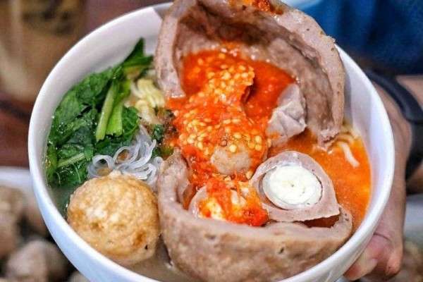 5 Makanan Yang Cocok Dimakan Saat Hujan Turun, Bikin Rileks!