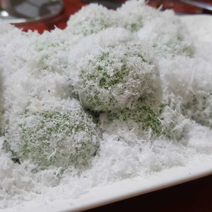 Resep Klepon Singkong Pelangi Yang Manis Dan Kenyal