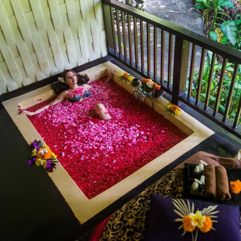 5 Rekomendasi Hotel Mewah di Bali yang Menyediakan Fasilitas Jacuzzi 