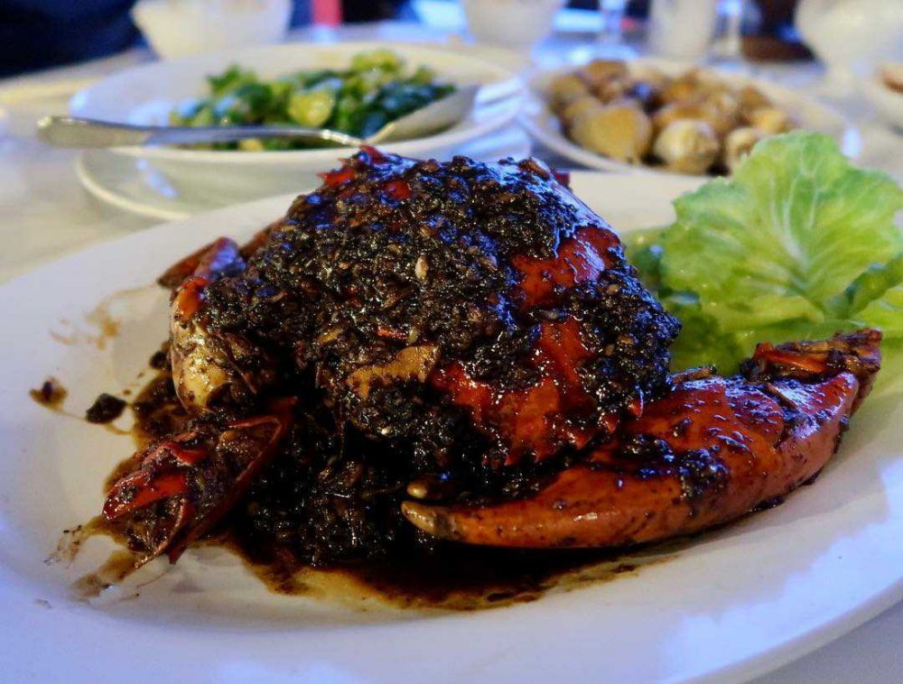 5 Rekomendasi Restoran untuk Makan Malam di Bintan, Wajib Mampir!
