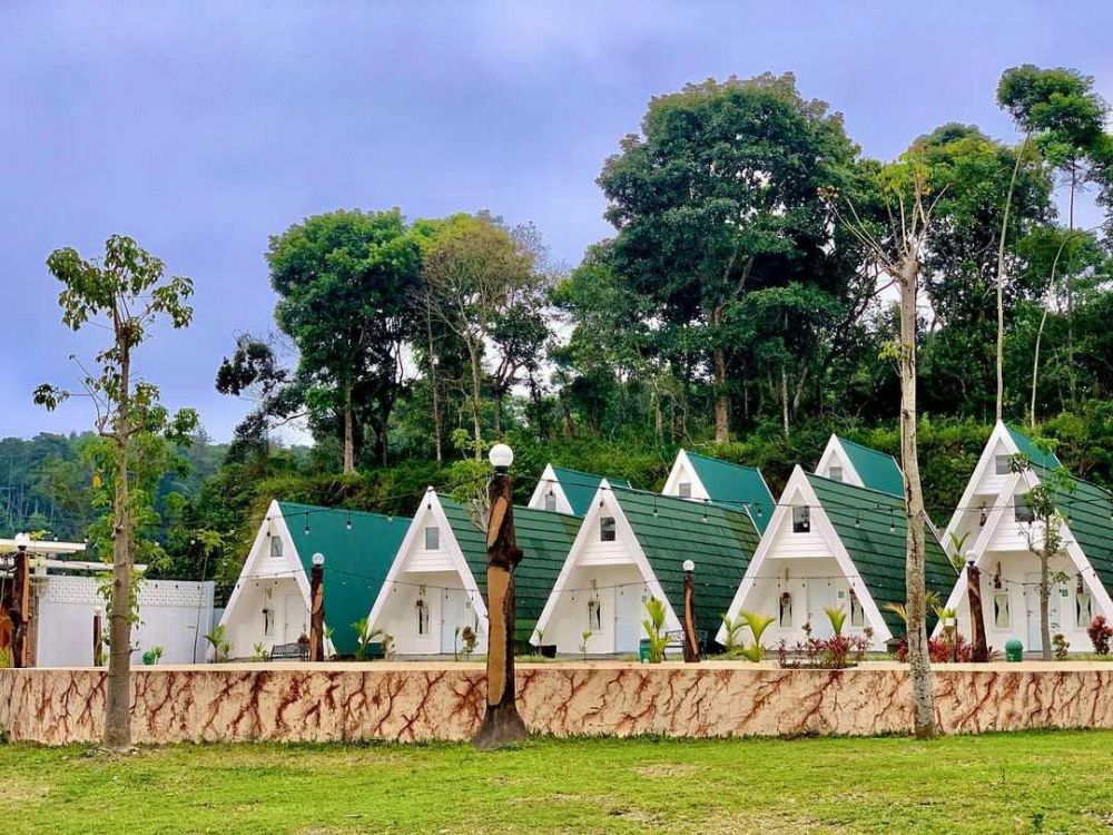 Hotel Pemandangan Alam di Sleman Yogyakarta Terbaik