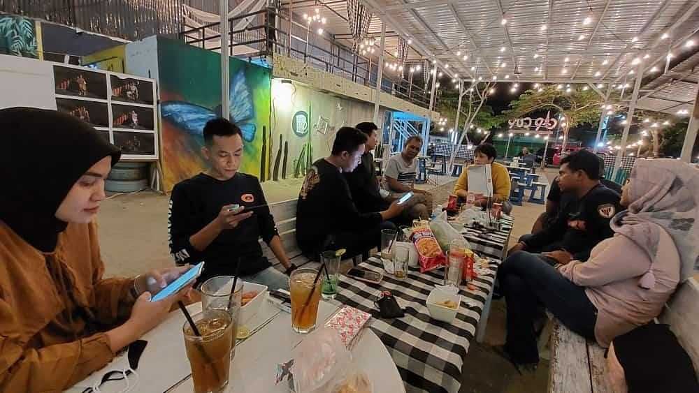 7 Cafe Hits di Tuban yang Cocok untuk Nongkrong, Ada Nuansa Balinya!