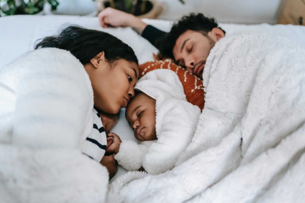 5 Rutinitas Sebelum Tidur yang Bisa Eratkan Hubungan Anak dan Orangtua