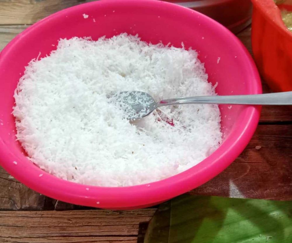 Resep Klepon Singkong Pelangi Yang Manis Dan Kenyal