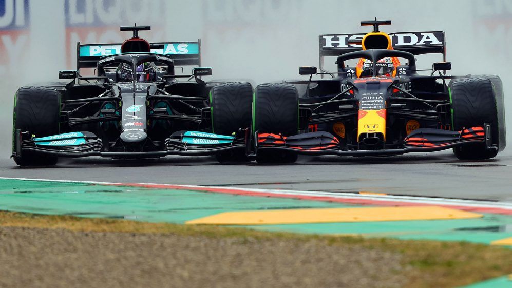 Persaingan Kian Sengit, Bos Red Bull: Kami Lebih Baik dari Mercedes!