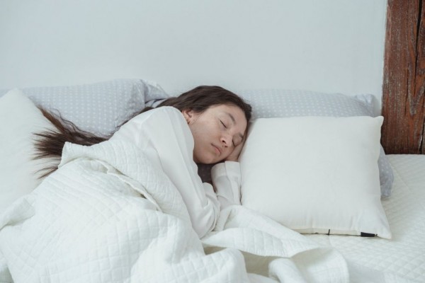 5 Alasan Kenapa Kamu Harus Cukup Tidur, Penting untuk Imunitas Tubuhmu