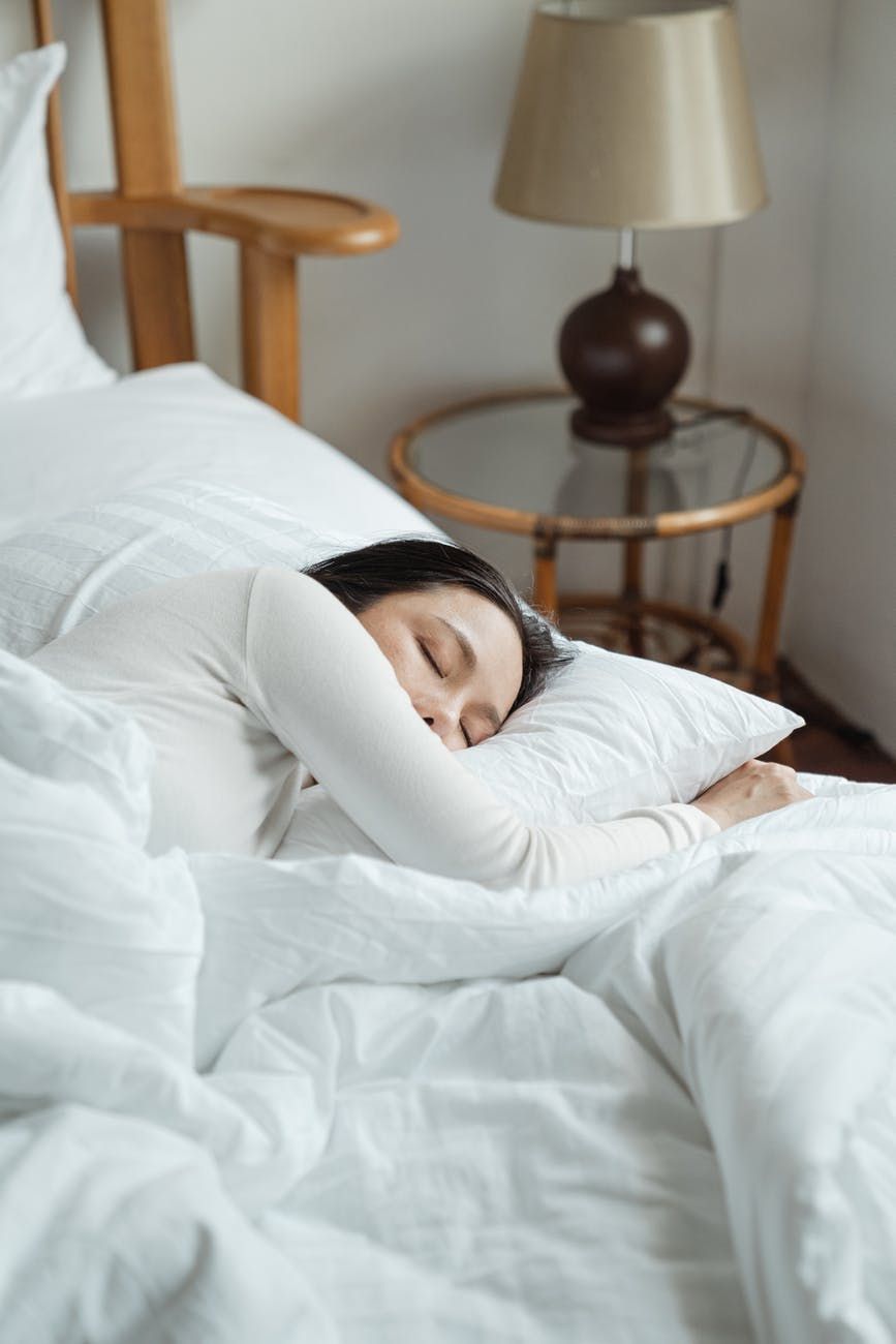 5 Manfaat Tidur dengan Melepas Bra, Baik untuk Kesehatan