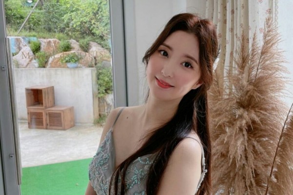 10 Potret Jung Ji In, Kakak Eunha Eks GFRIEND, yang Ternyata Hamil
