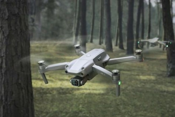 5 Produk Drone High-end dengan Fitur dan Teknologi Paling Canggih